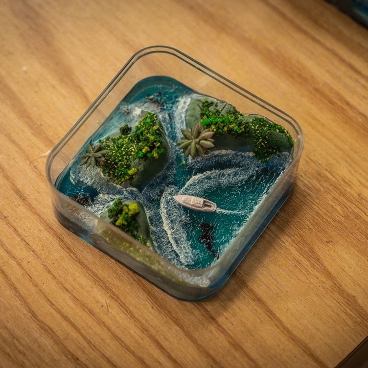Handcrafted Micro-Island of Fa - đánh giá và giá Resin Art Gift For Birthday