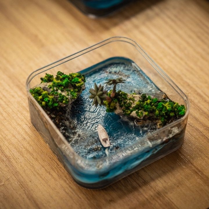 Handcrafted Micro-Island of Fa - đánh giá và giá Resin Art Gift For Birthday