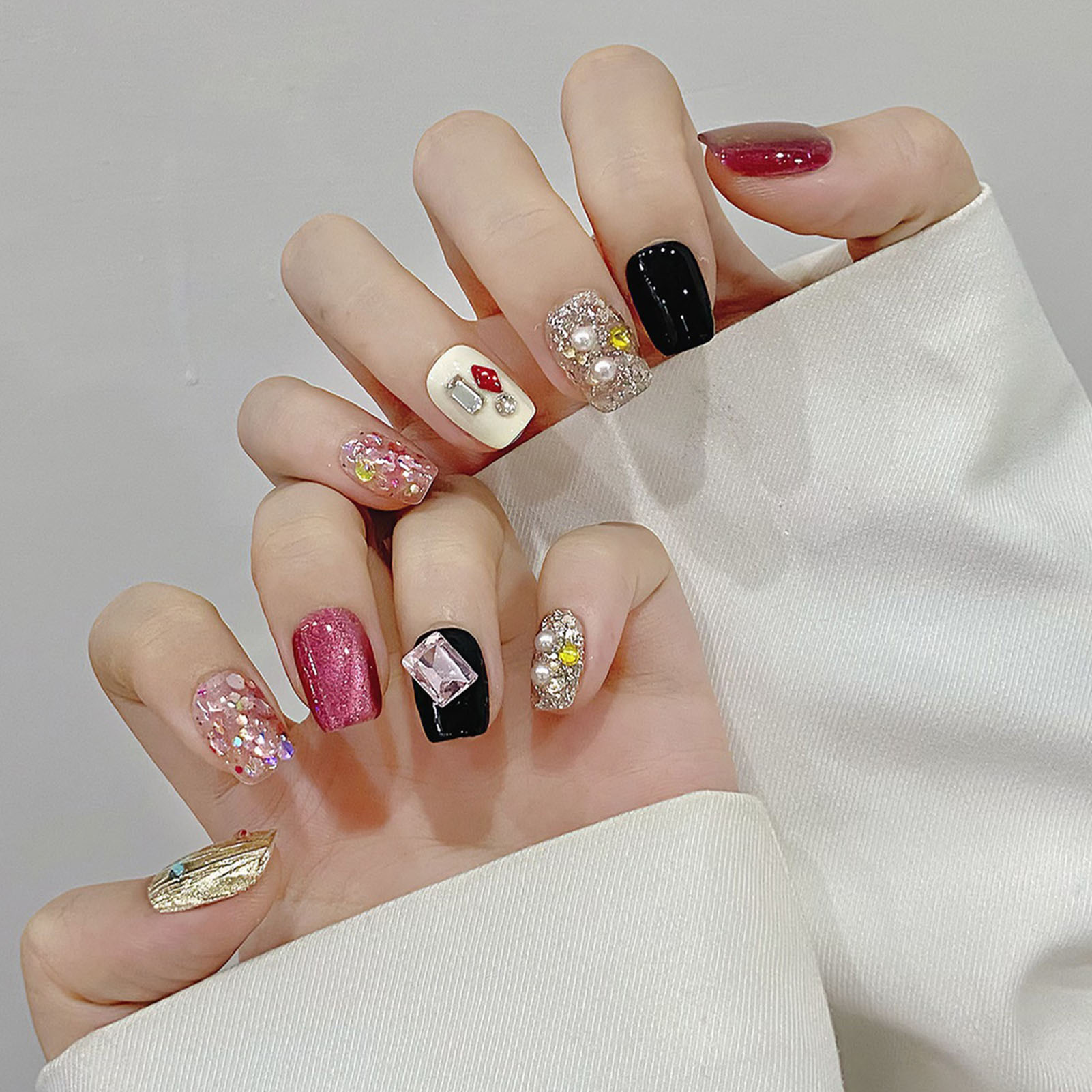 Handmade Press on Nails Glitte - đánh giá và giá Resin Art Glitter